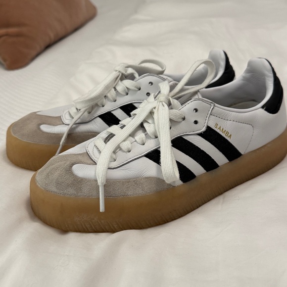 Adidas Platform Samba - Picture 2 of 5